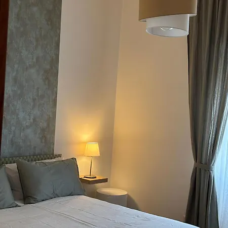 アパート Gina's House Trastevere Station ローマ